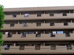 マンションのベランダのイメージ写真
