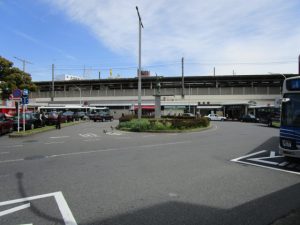 稲毛駅西口のロータリー