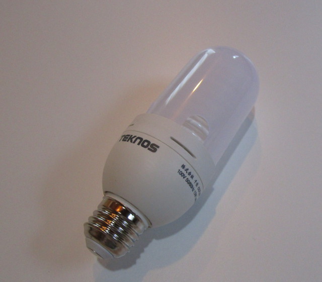 CCFL照明の電球タイプ